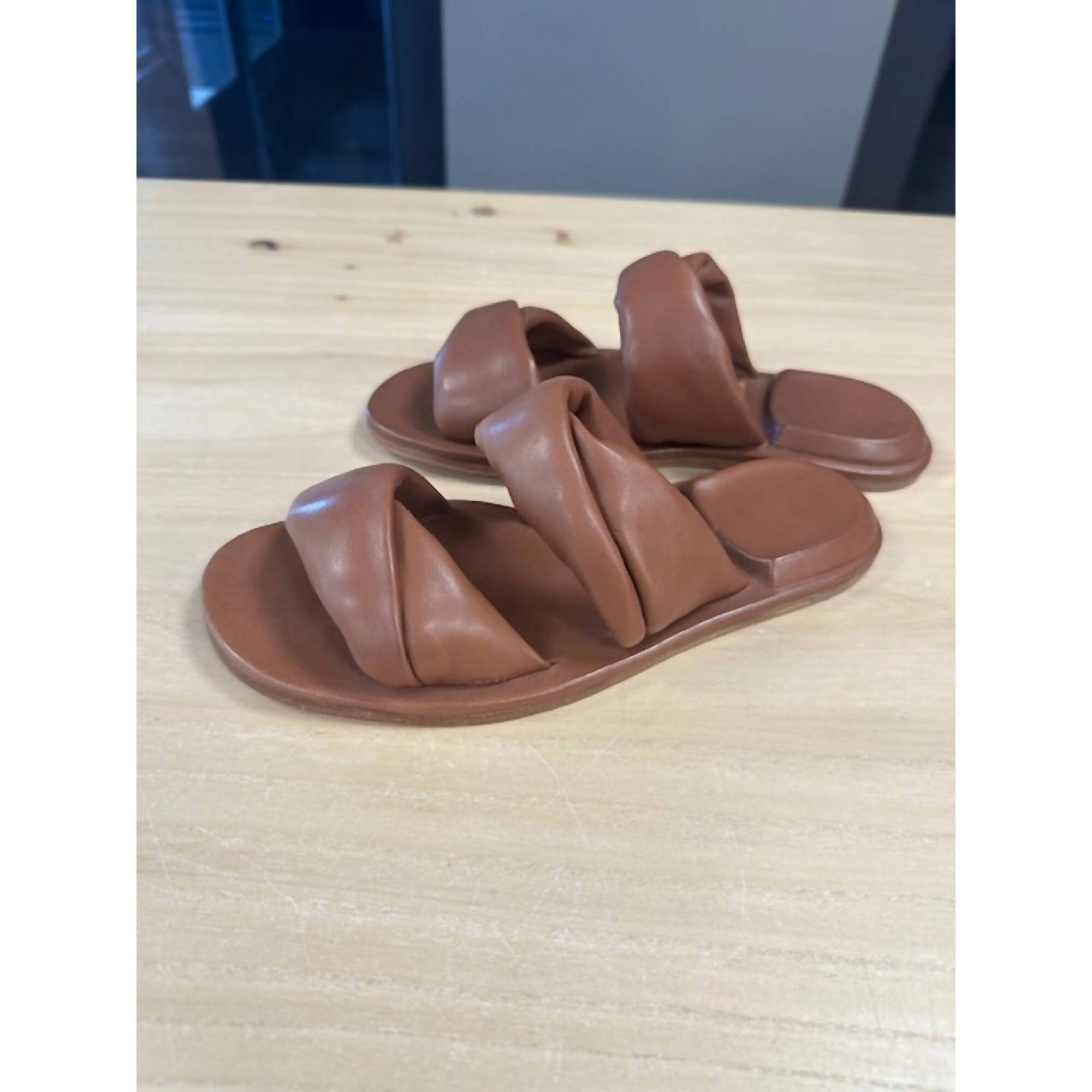 New Officine Creative Women Cybille Sandal In Guanteria